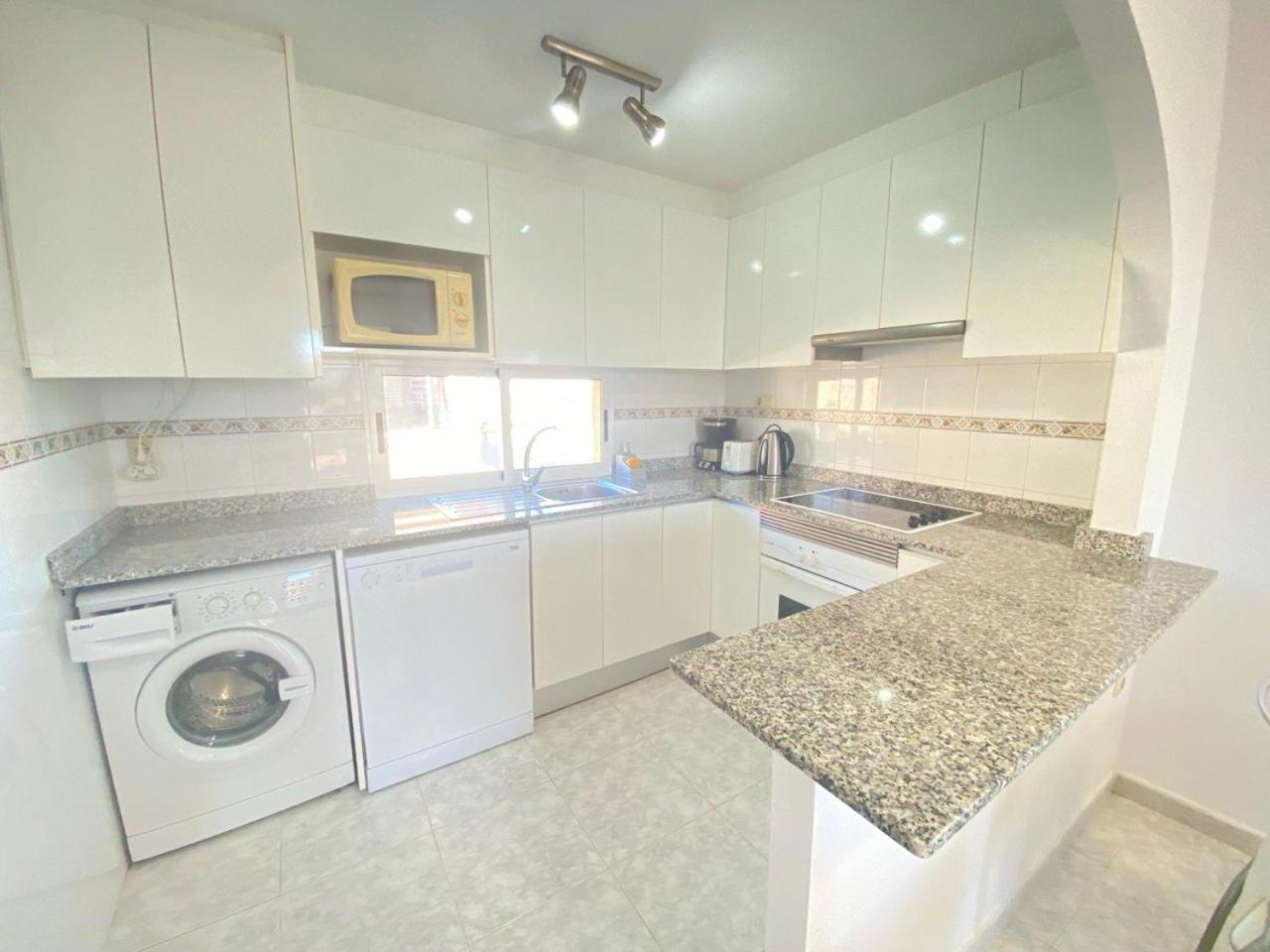 Sea View Apartments, Torrevieja, La Mata Torrevieja